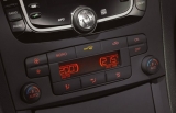 Ford Galaxy - Oprava panelu klimatizácie